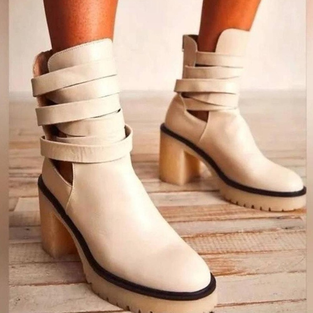 NWOT Free People Anthropologie Jesse Cutout Platform Boot. Color: Frost Size:6.5